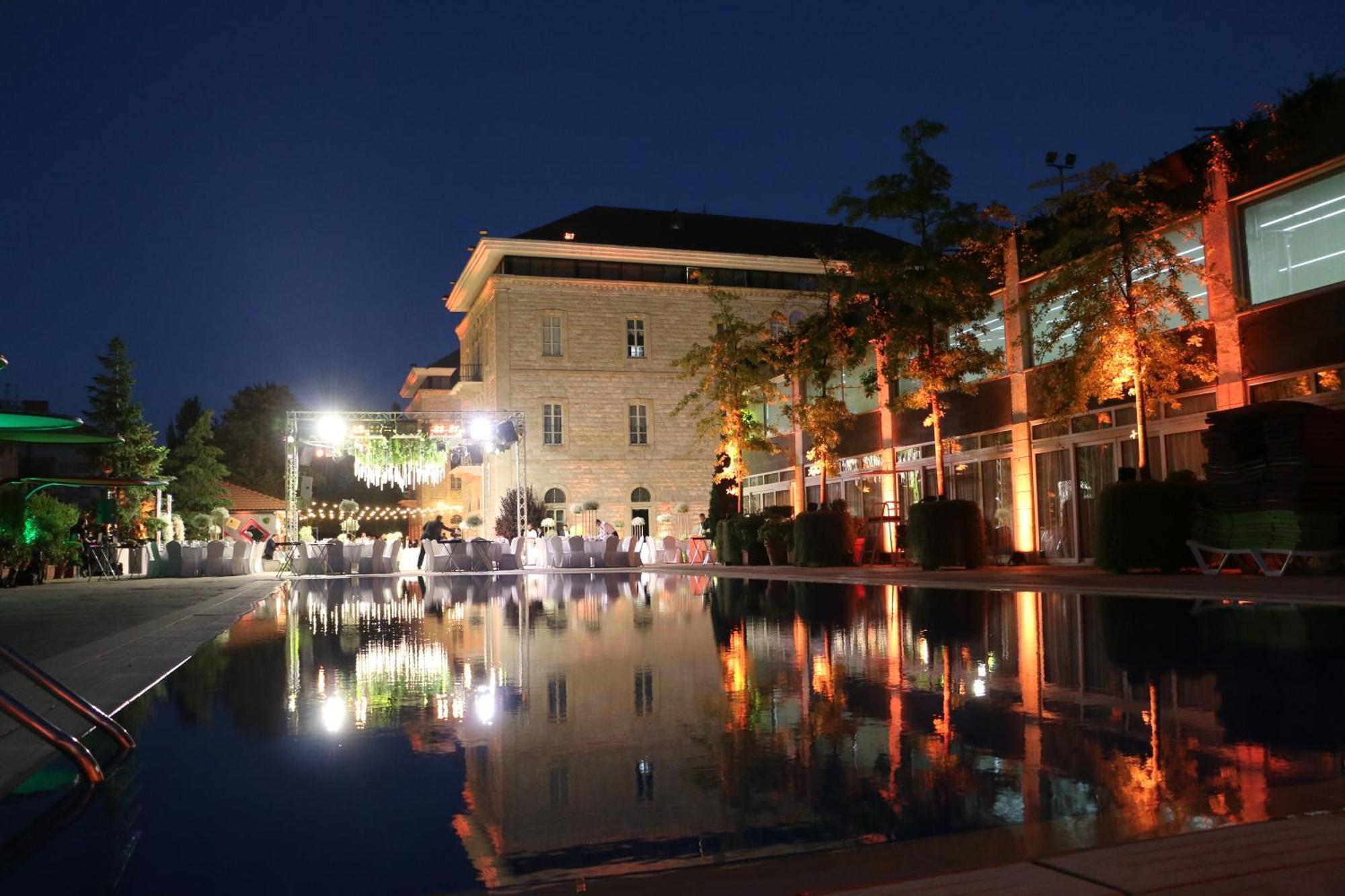 Zahlé Grand Kadri Hotel - History Marked By Cristal Lebanon מראה חיצוני תמונה